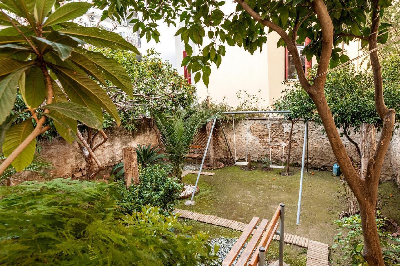 Secret Garden Downtown Apartamento Atenas Exterior foto