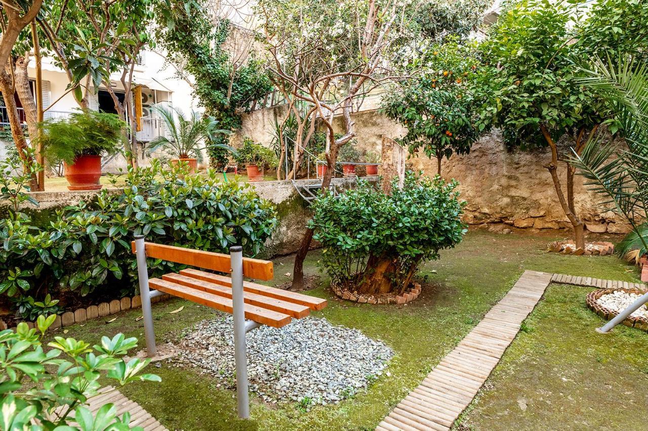 Secret Garden Downtown Apartamento Atenas Exterior foto